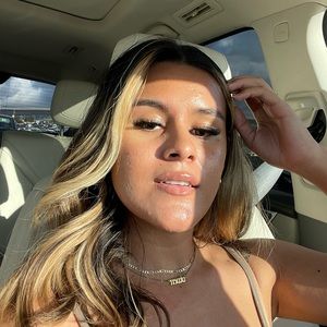 Meet your Posher, Kylee